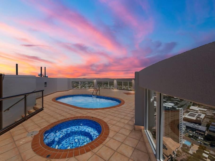 Palace In The Sky Gold Coast
