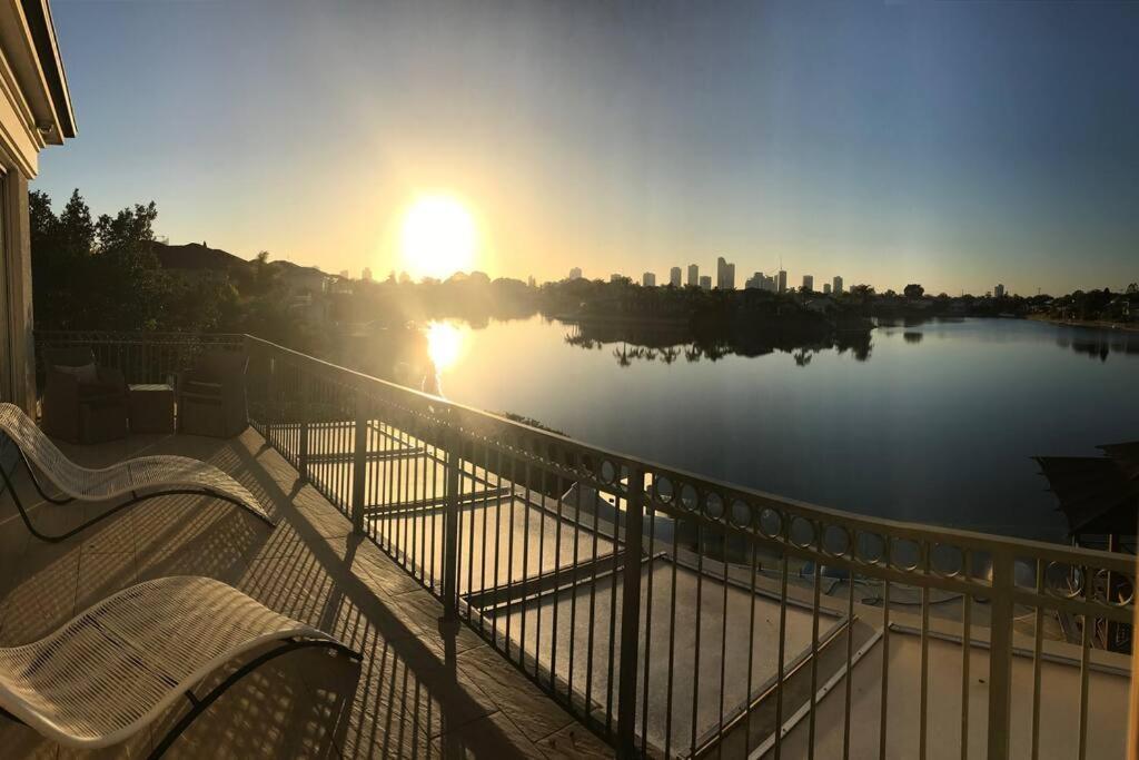 Broadbeach Waterfront - Winner! Gold Coast