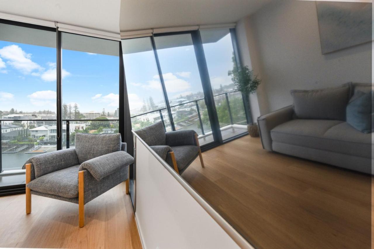 The Serenity - Surfers Paradise Riverview 2 Bedroom With Parking And Pool