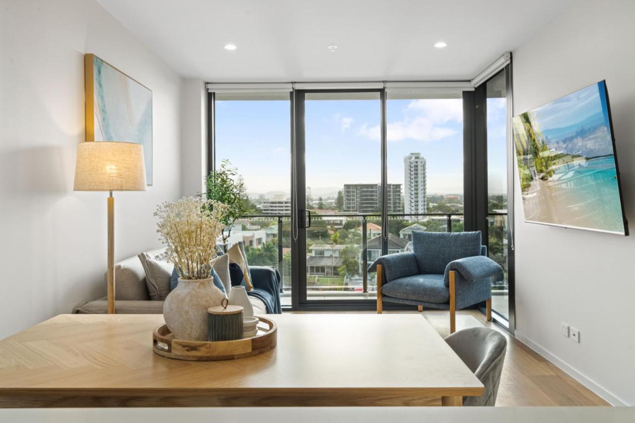 Apartment The Serenity - Surfers Paradise Riverview 2 Bedroom With Parking And Pool