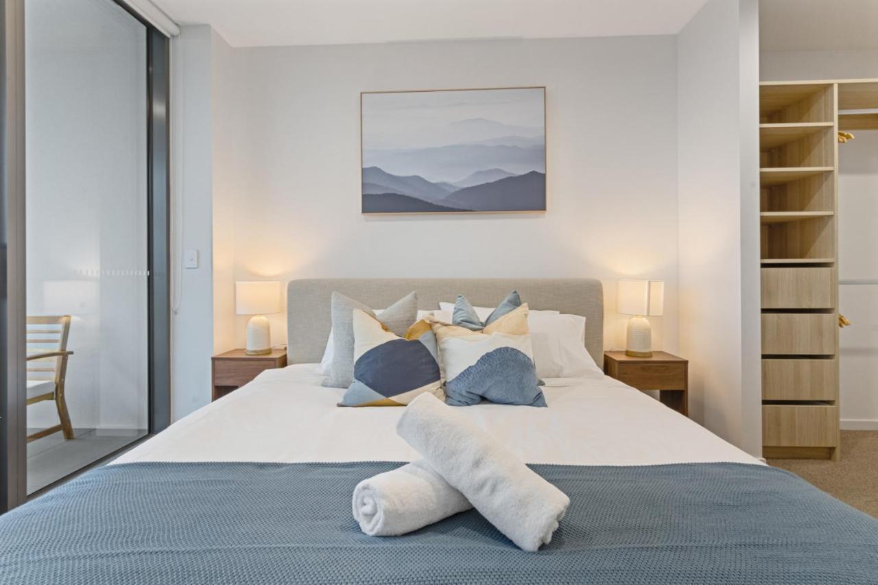 The Serenity - Surfers Paradise Riverview 2 Bedroom With Parking And Pool Gold Coast