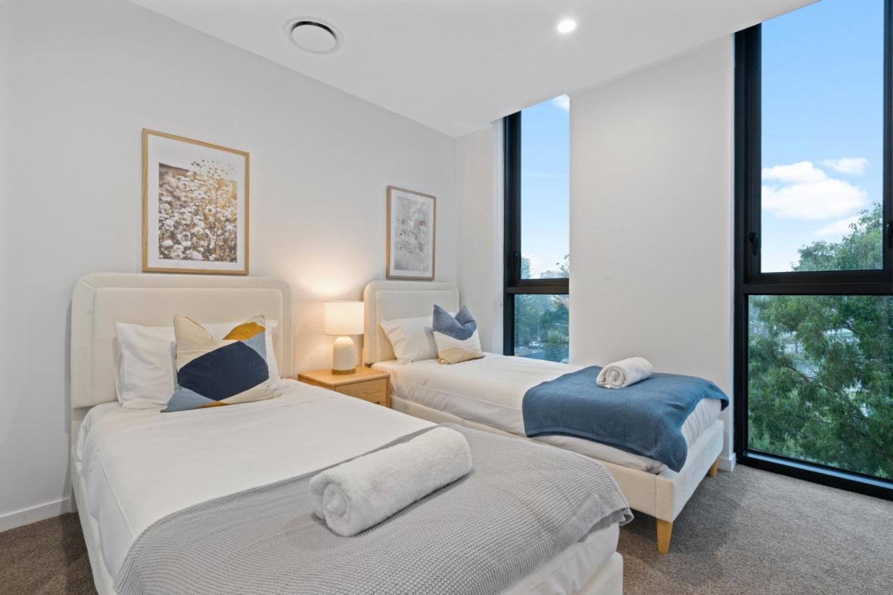 The Serenity - Surfers Paradise Riverview 2 Bedroom With Parking And Pool *
