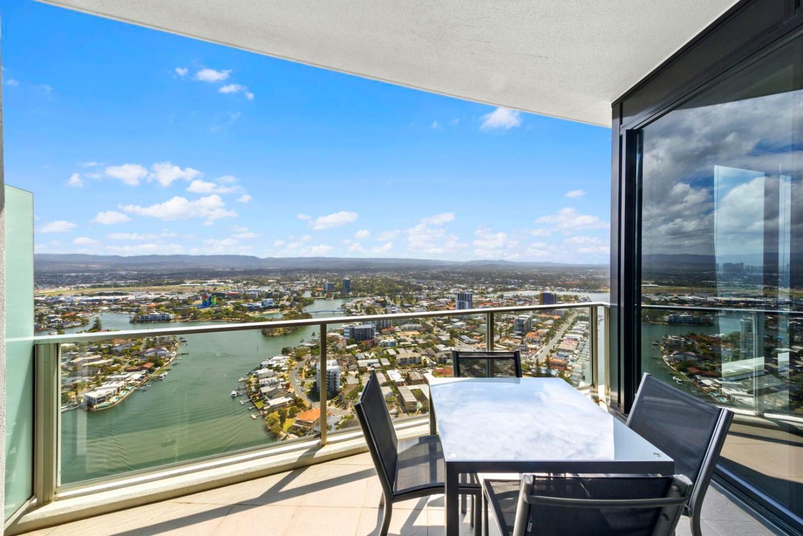 Circle On Cavill - Hosted By Coastal Letting Apartment