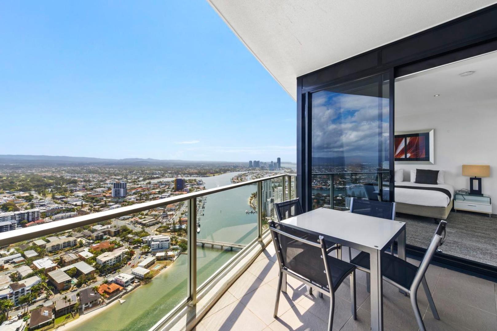 Circle On Cavill - Hosted By Coastal Letting Apartment *