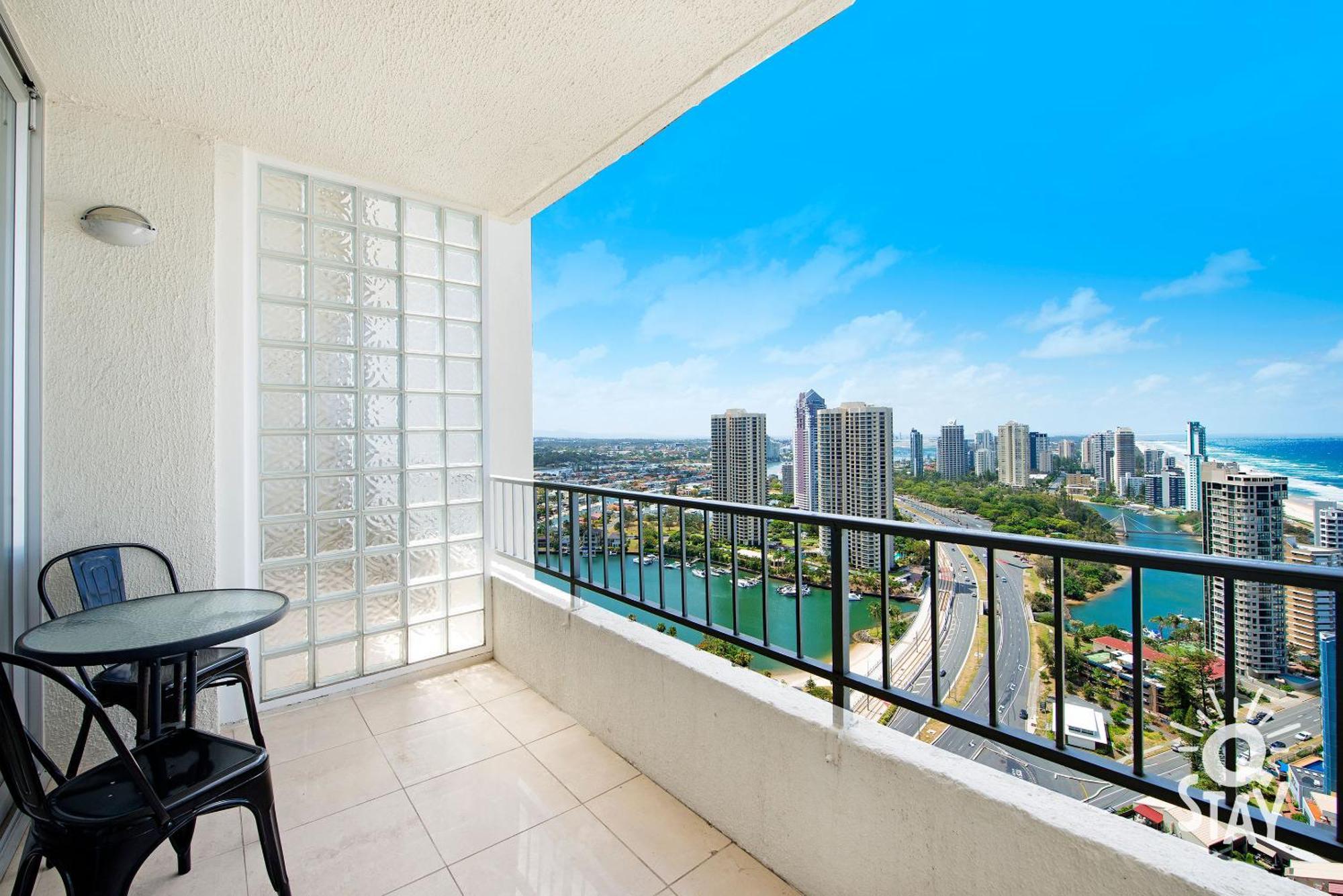 3 Bedroom Penthouse With Private Pool - Q *