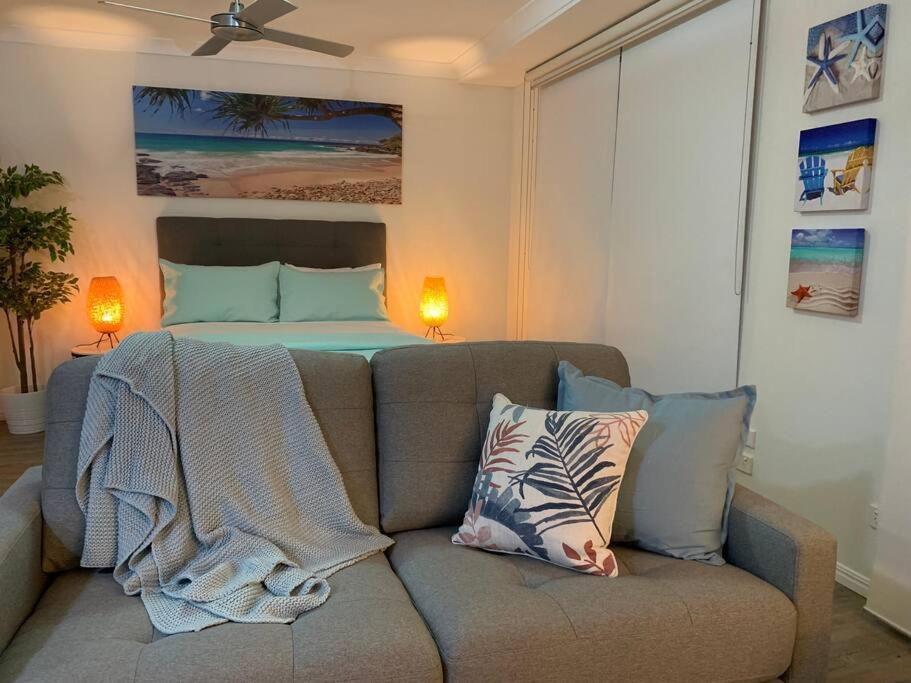 Paradise Island & Gardens - Surfers Paradise Apartment *