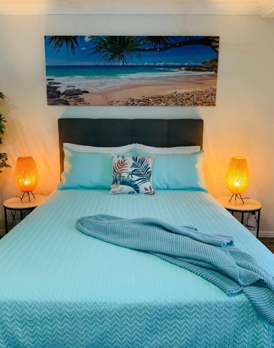 Paradise Island & Gardens - Surfers Paradise *