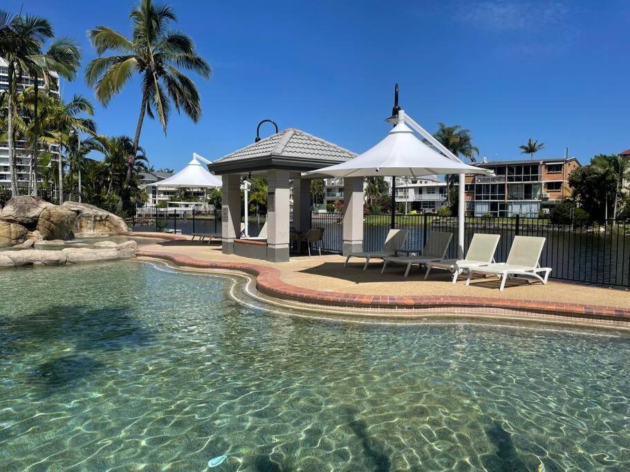 Apartment Paradise Island & Gardens - Surfers Paradise