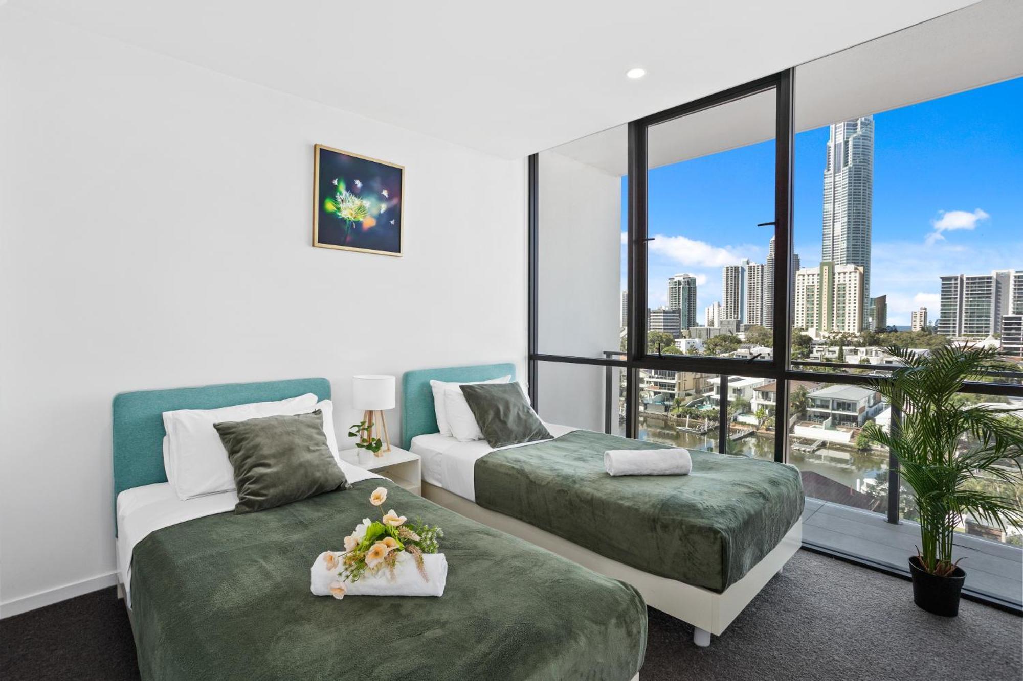 Peninsular 4*