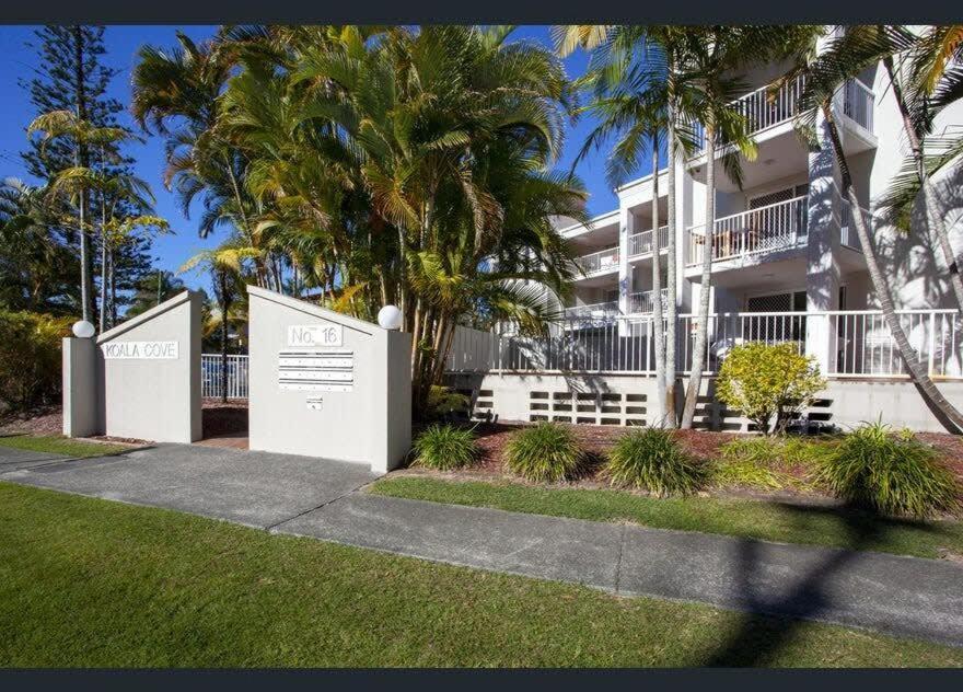 1 Bedroom Gem With Aircon Stroll To Apartment