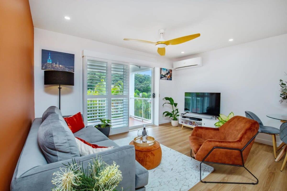 1 Bedroom Gem With Aircon Stroll To