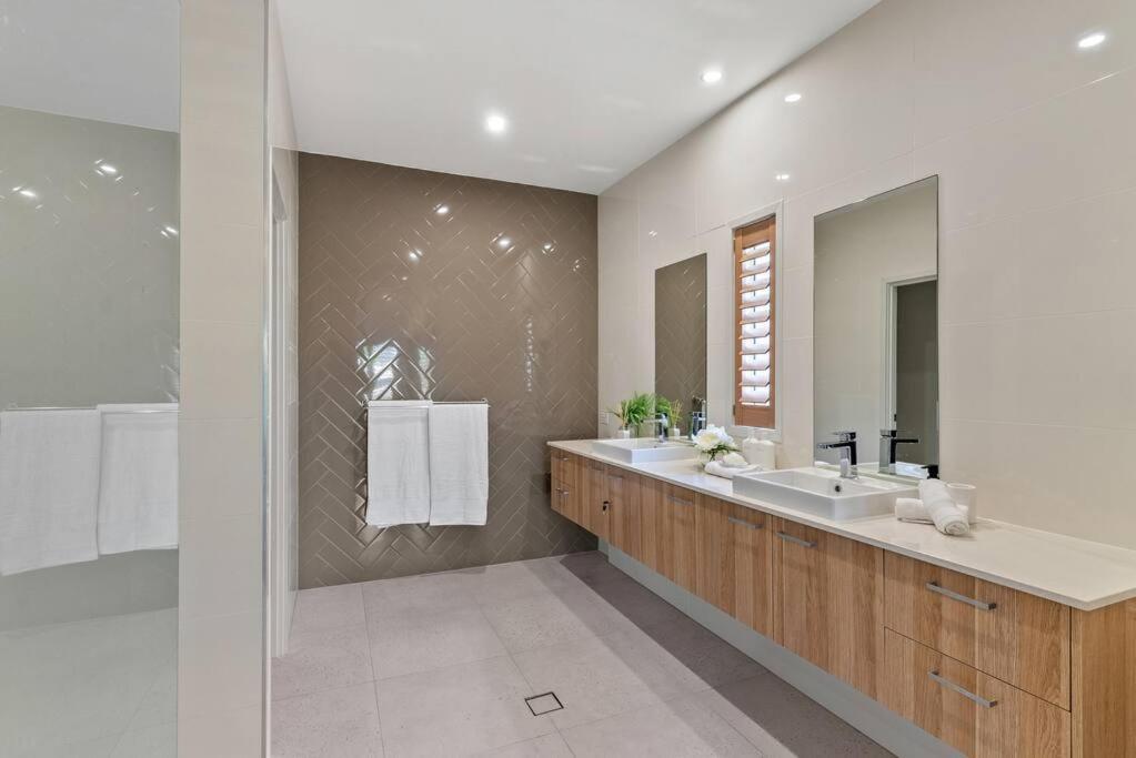 Burleigh Getaway