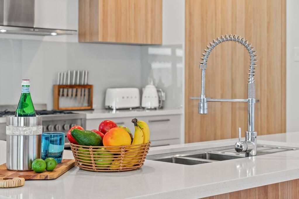 Holiday home Burleigh Getaway