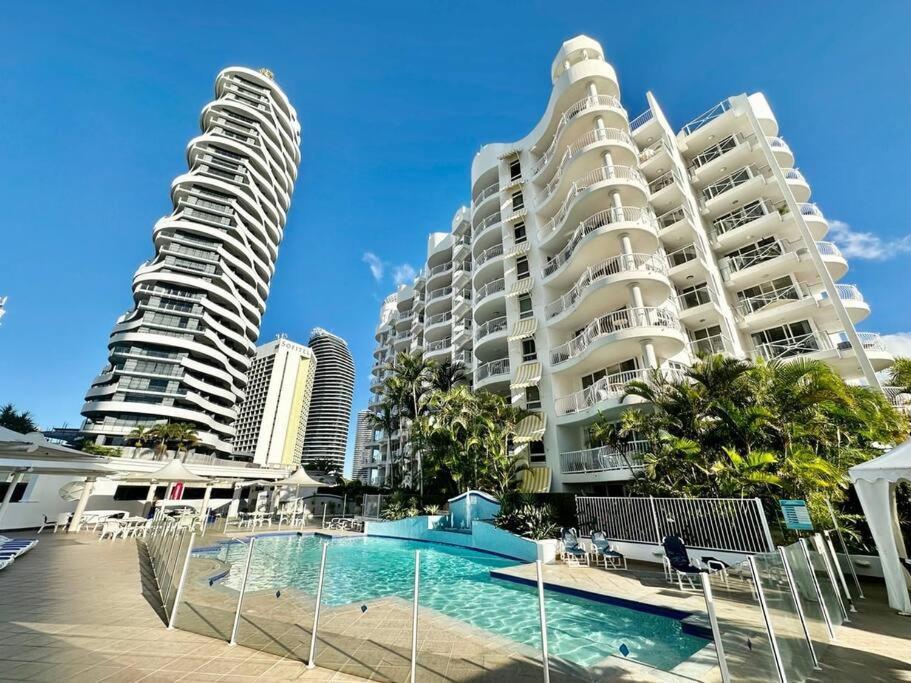 Phoenician Resort, Broadbeach * Gold Coast