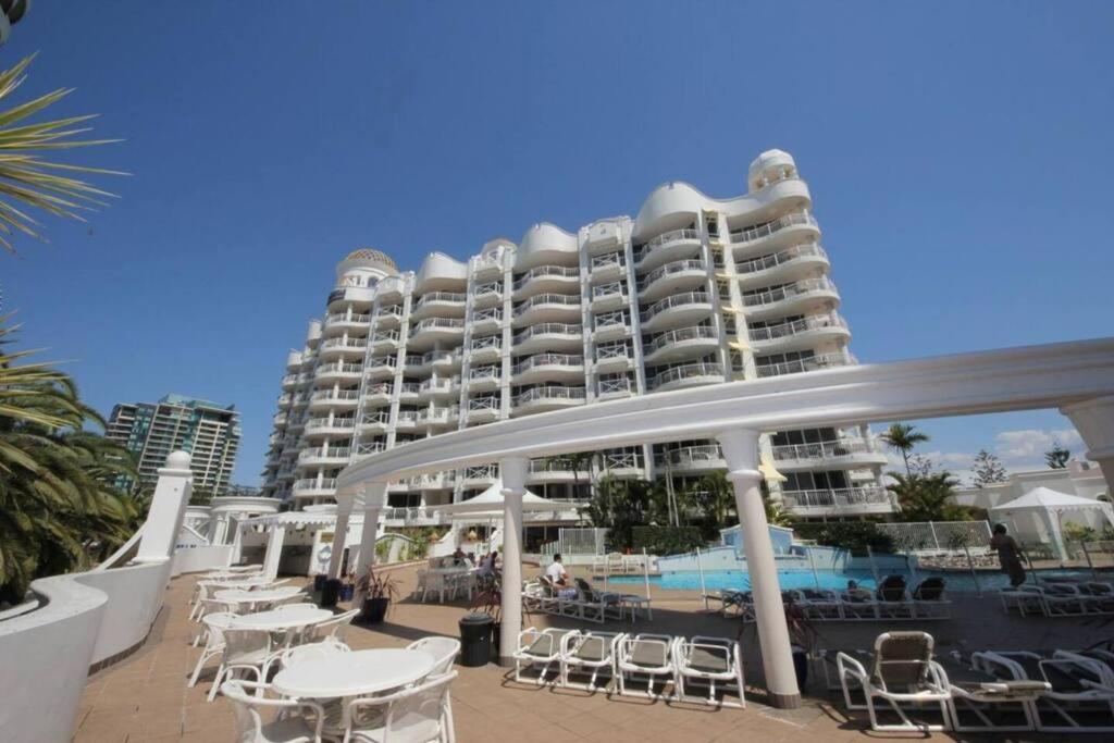 Phoenician Resort, Broadbeach *