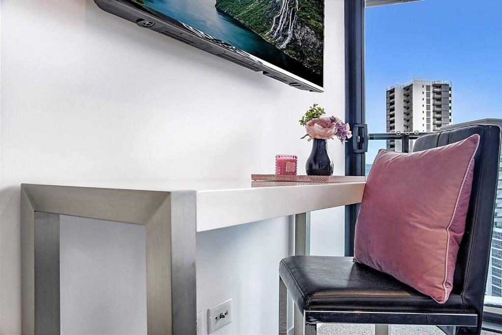 Oracle 2101 Gold Coast