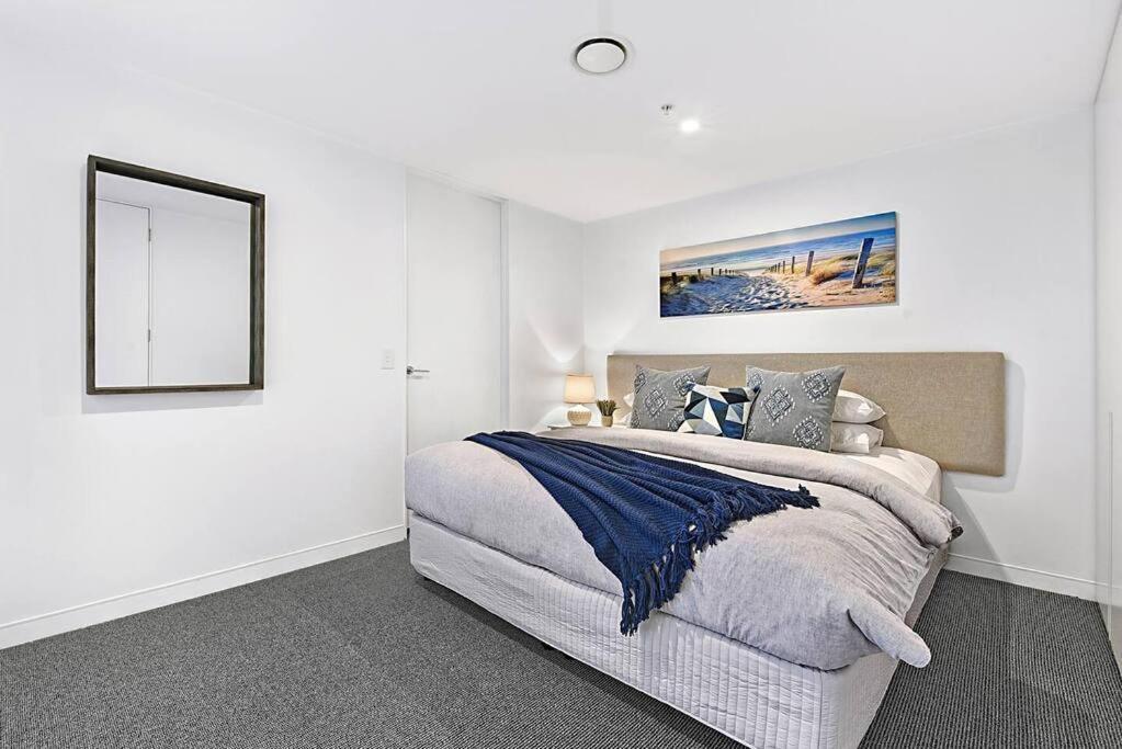 Oracle 2101 * Gold Coast