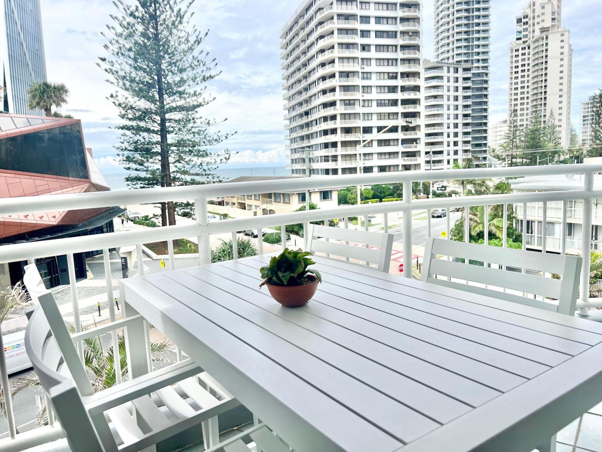 Wharf Boutique 4* Gold Coast
