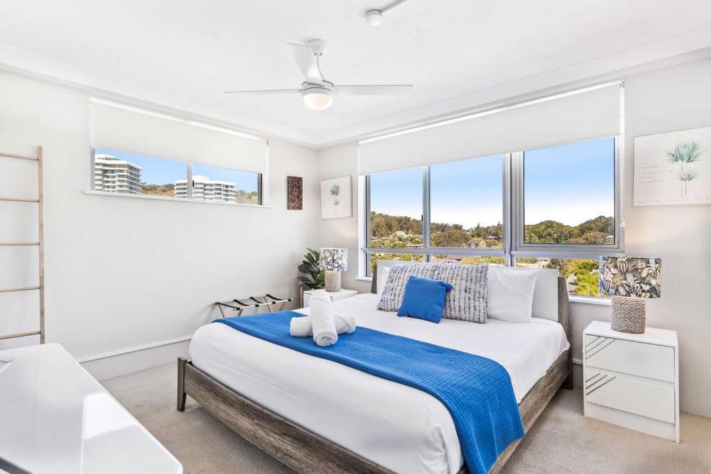 Burleigh - Steps Away From The * Gold Coast
