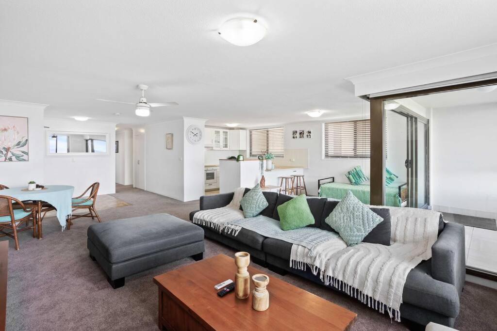Apartment Paloma Oceanfront *