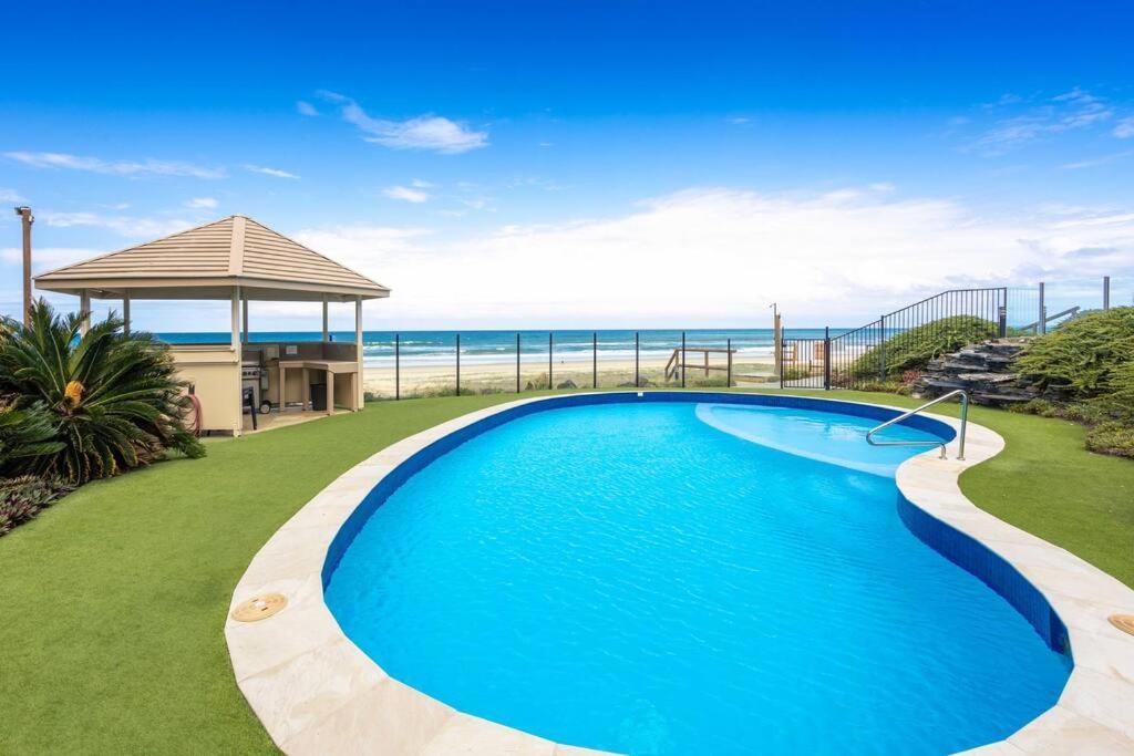 Paloma Oceanfront Gold Coast