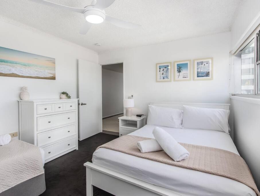 Absolute Beachfront In Paradise Apartment Gold Coast