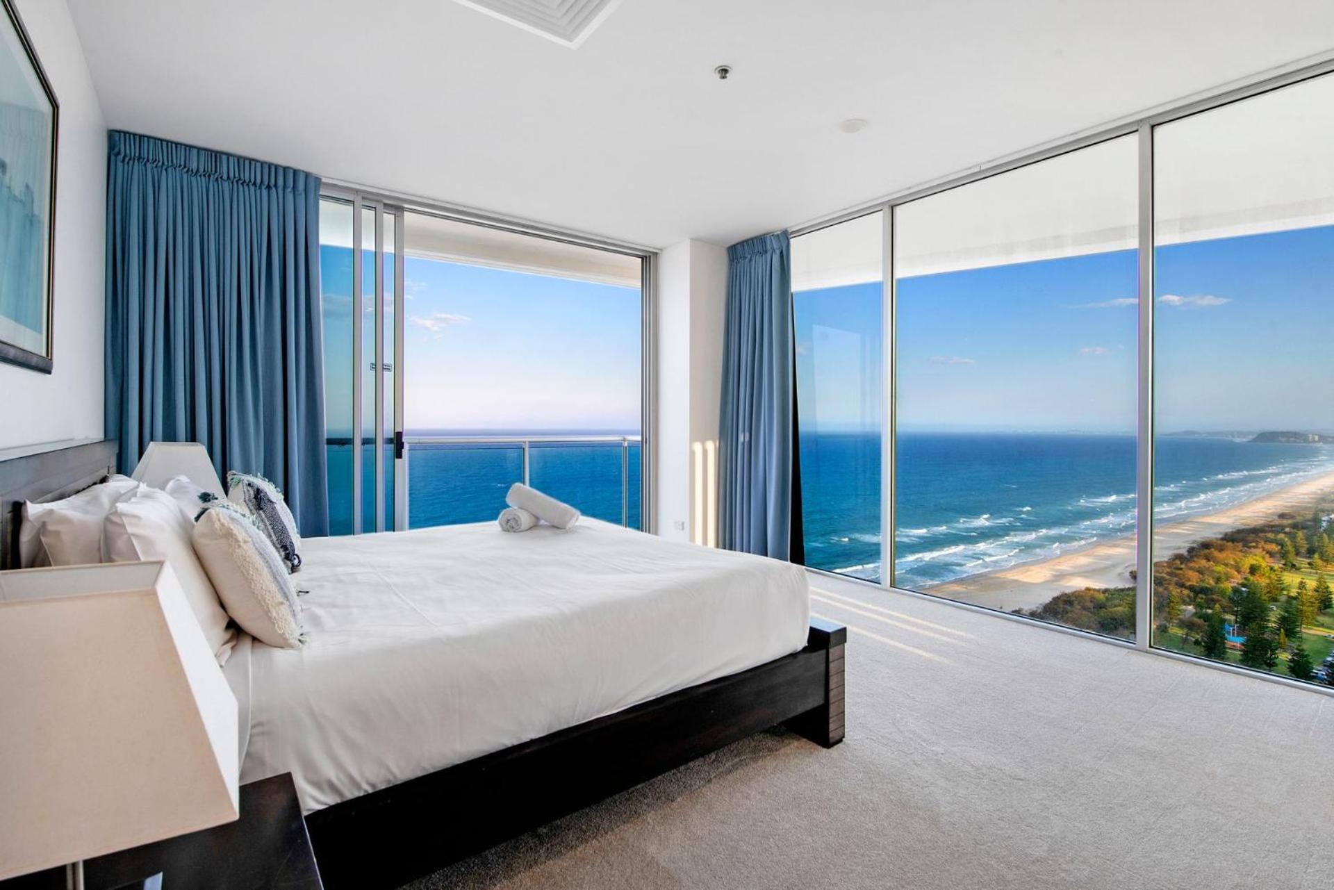 Apartment Air On Broadbeach 2 Level Private - Coasthm Gold Coast