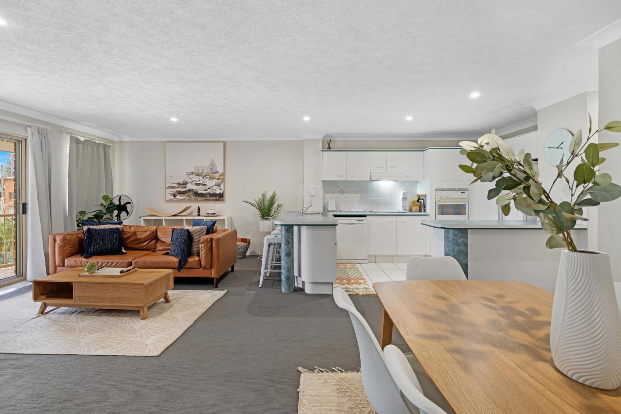 Apartment Burleigh's Kept Secret
