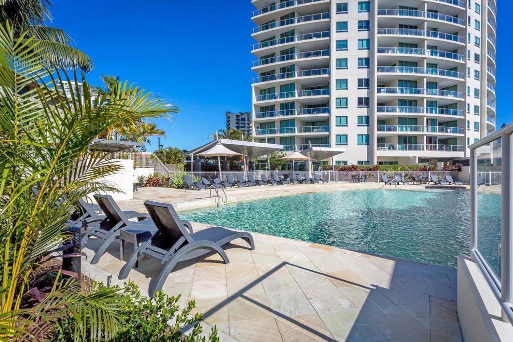 Wings Luxury Netflix Apartment Gold Coast