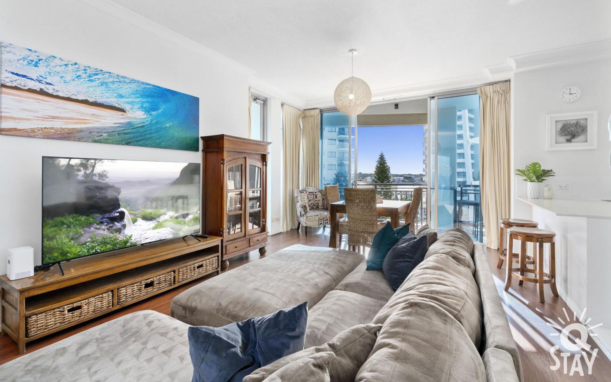 Apartment Chevron Renaissance Surfers Paradise Mid Week Madness Deal - Q Gold Coast