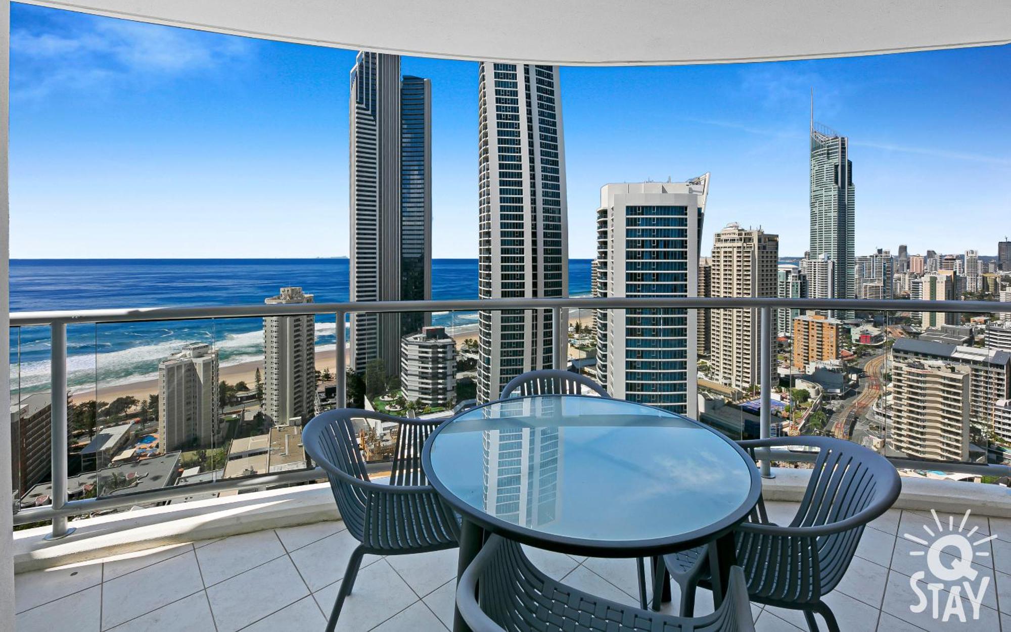 Chevron Renaissance Surfers Paradise Mid Week Madness Deal - Q Gold Coast