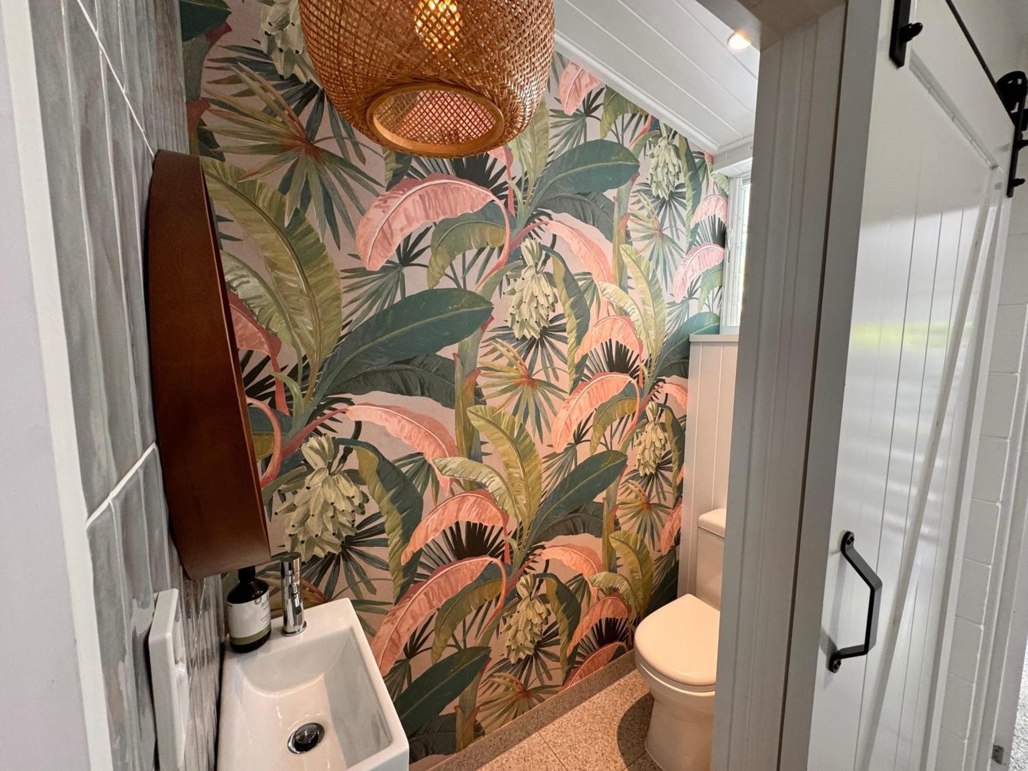 Holiday home Gold Coast-miami Mid-century With Pool Gold Coast
