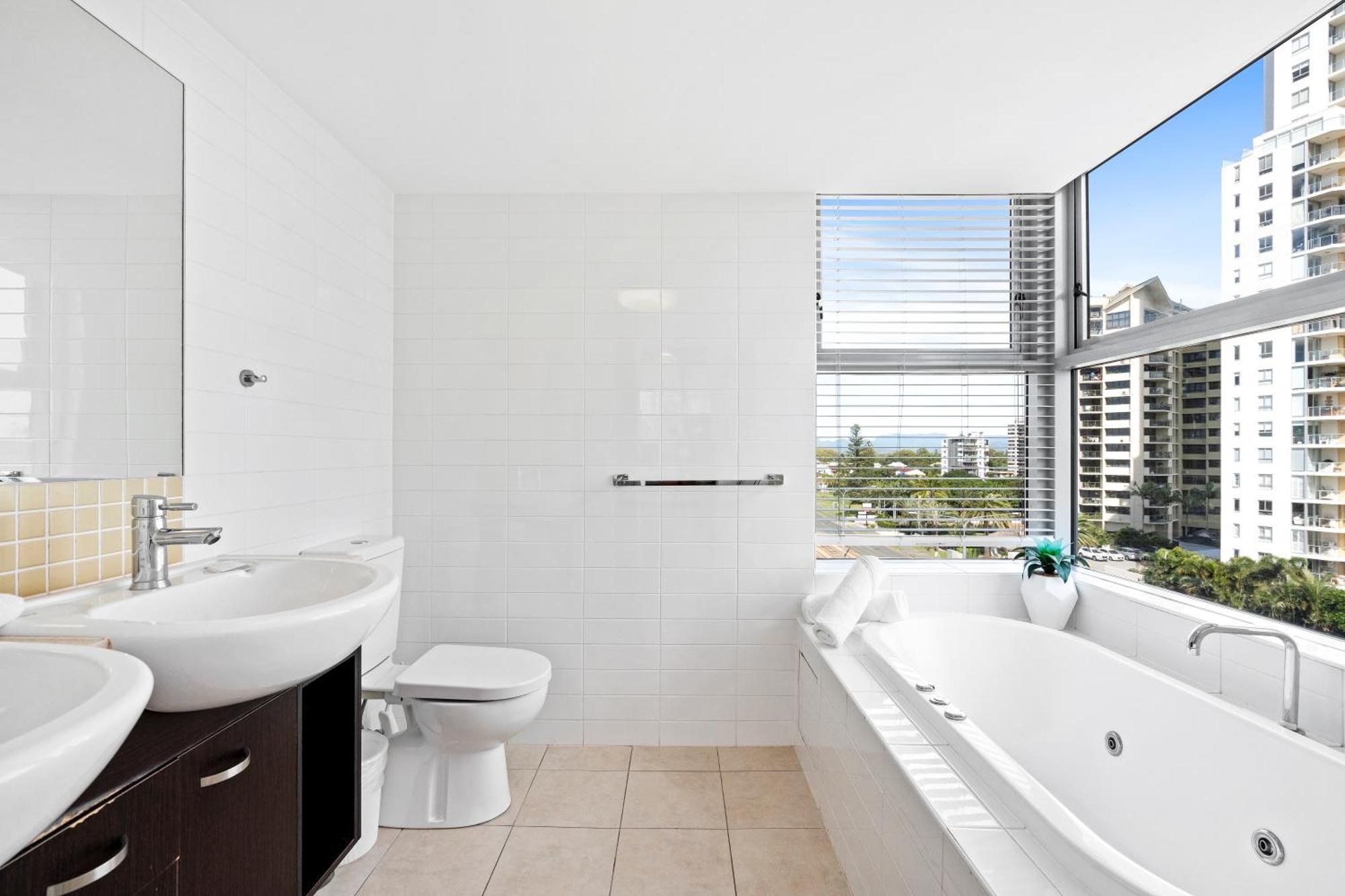 Wings Luxury Netflix Gold Coast