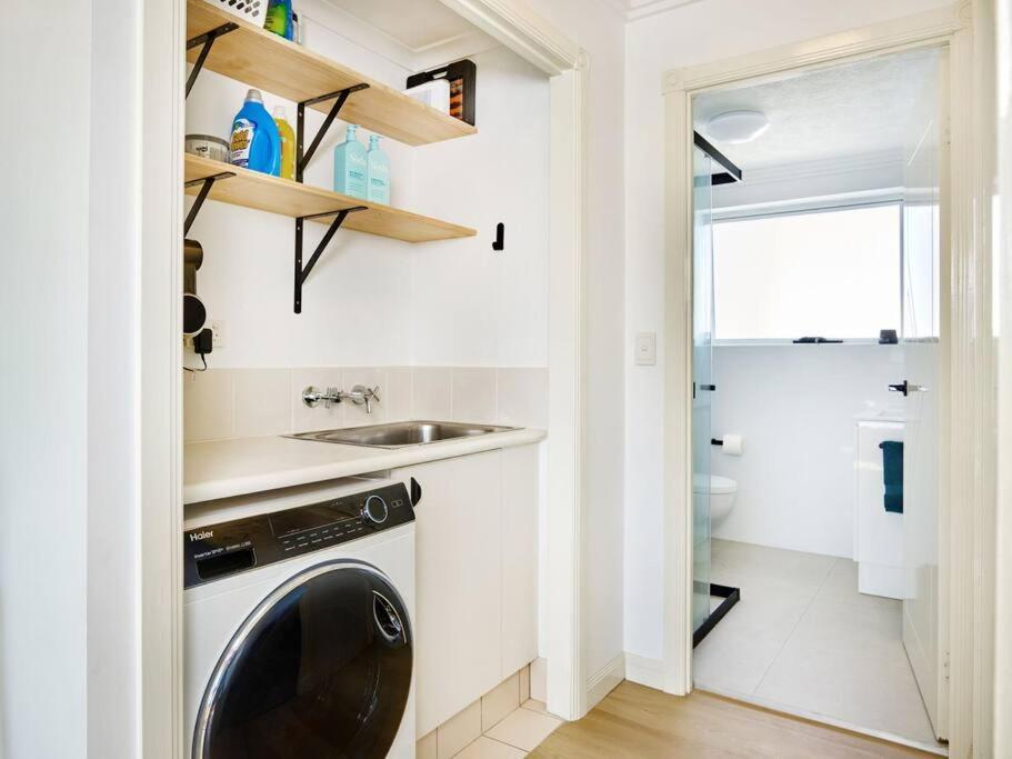 Apartment Palm Renovated 1 Bedroom *