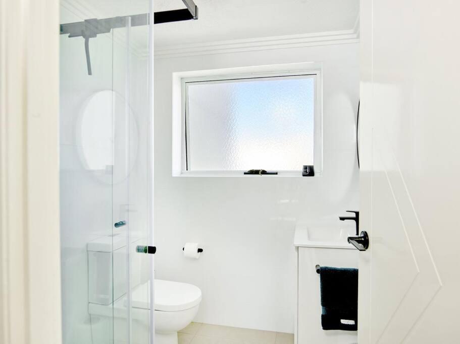 Palm Renovated 1 Bedroom Gold Coast