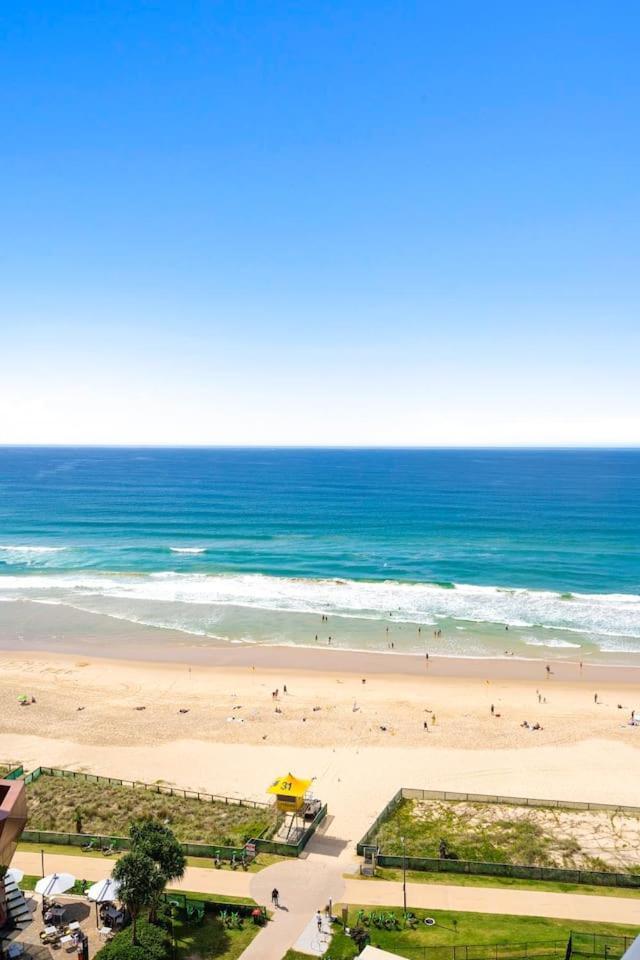 Apartment 'coastal Cool' Penthouse Paradise And Ocean Outlooks Gold Coast