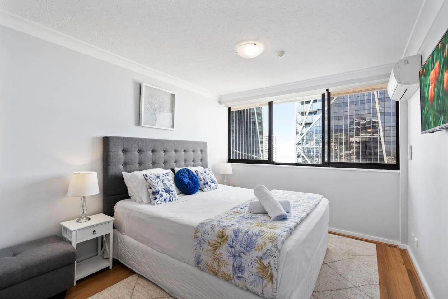 Apartment 'coastal Cool' Penthouse Paradise And Ocean Outlooks Gold Coast