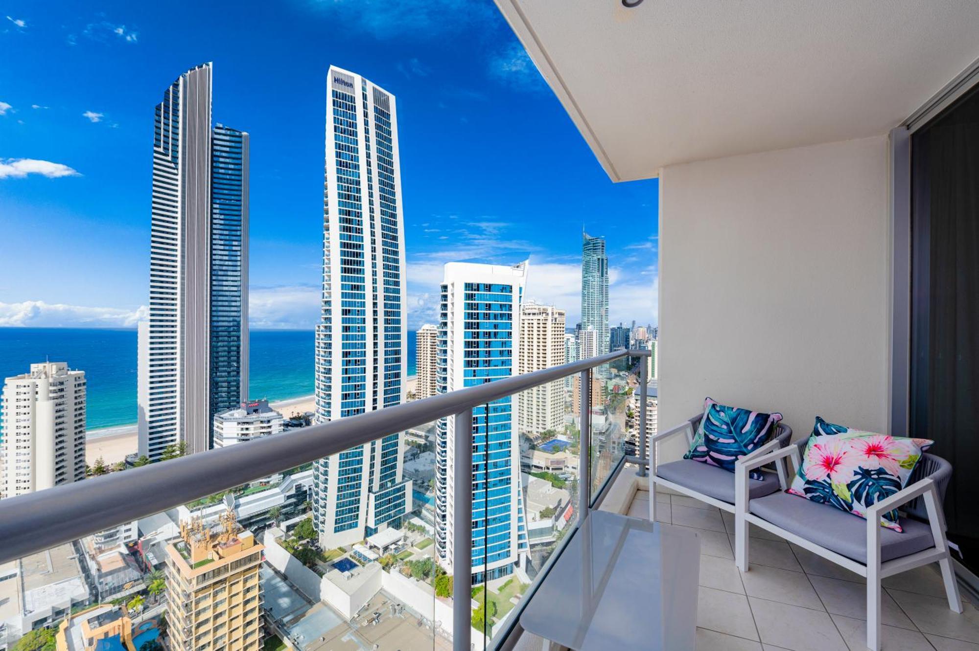 Apartment Spectacular Ocean View 3 Pools Gym And Sauna