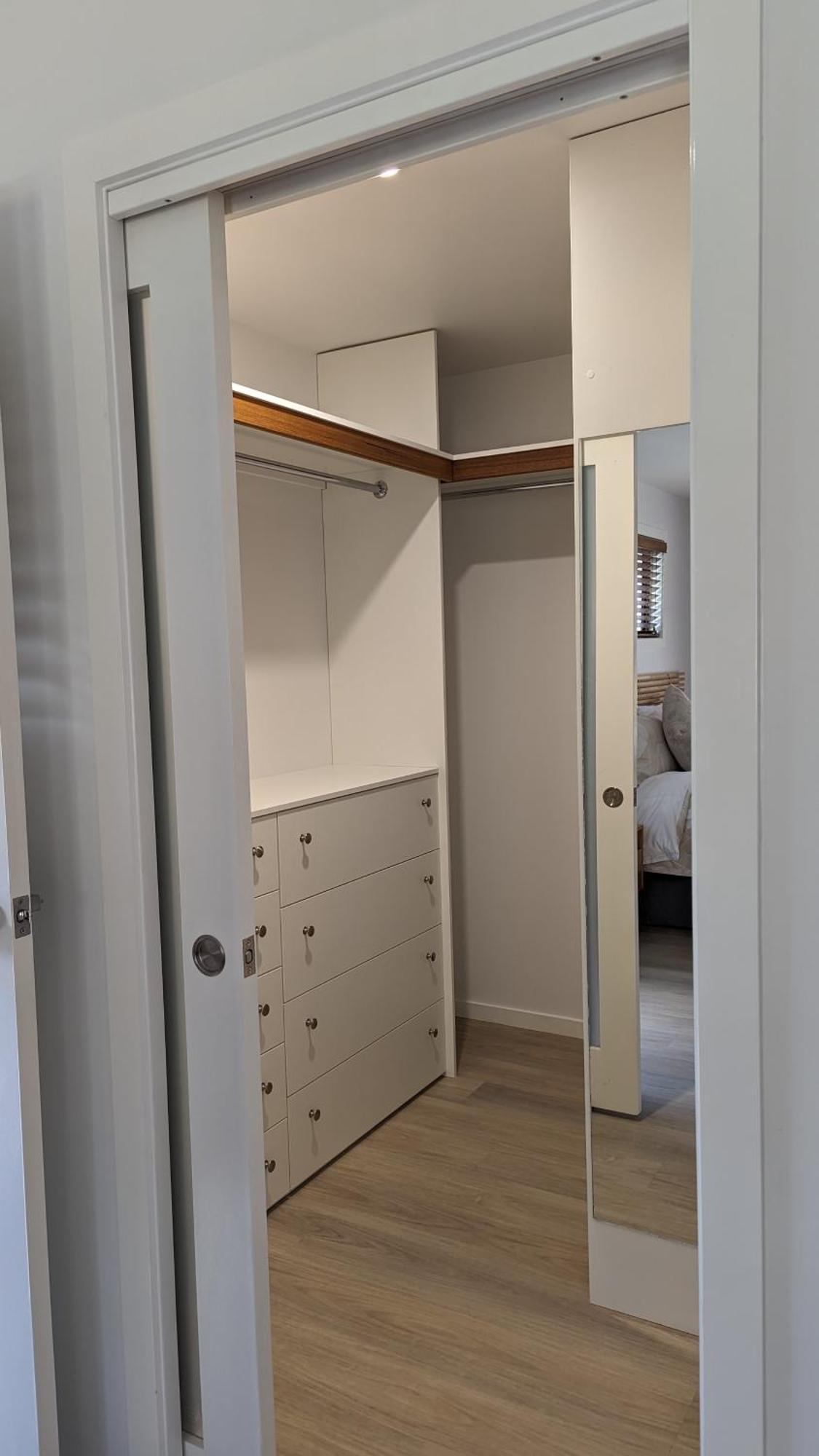 'stay In Carrara' A Private Guest Not A Share House