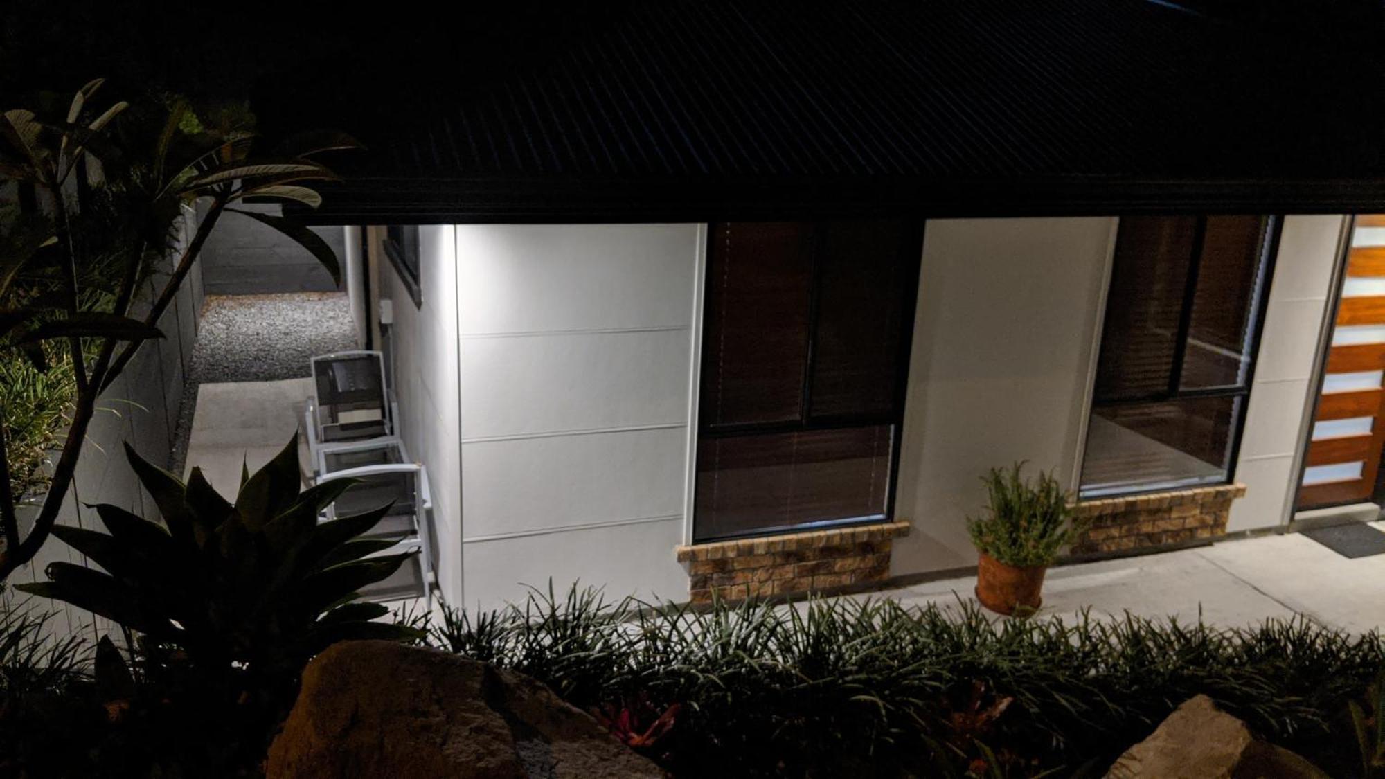 'stay In Carrara' A Private Guest Not A Share House * Gold Coast