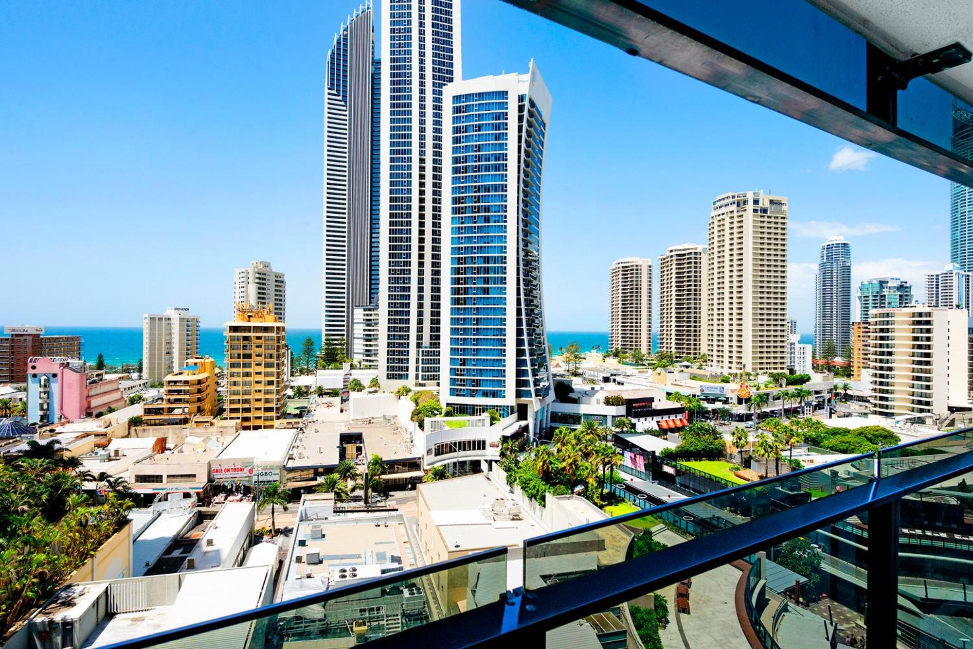 Apartment Self-contained At Circle On Cavill - Privately Managed - Wow Gold Coast