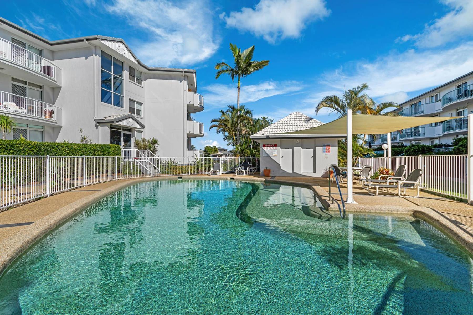 Apartment Relaxation Awaits At Runaway Cove