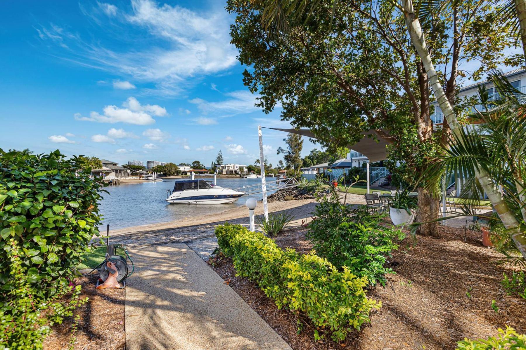 Relaxation Awaits At Runaway Cove
