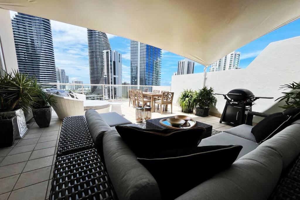 Apartment Private Sky Terrace Classic Penthouse 2 Car Parks *