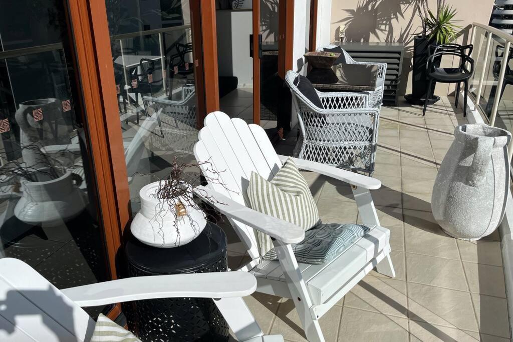Private Sky Terrace Classic Penthouse 2 Car Parks Apartment