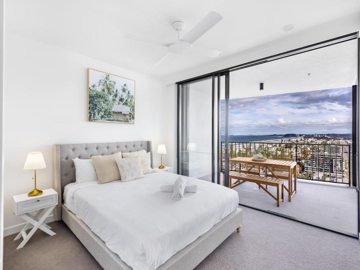 Walk To 2br Pool Gym Free Carpark * Gold Coast
