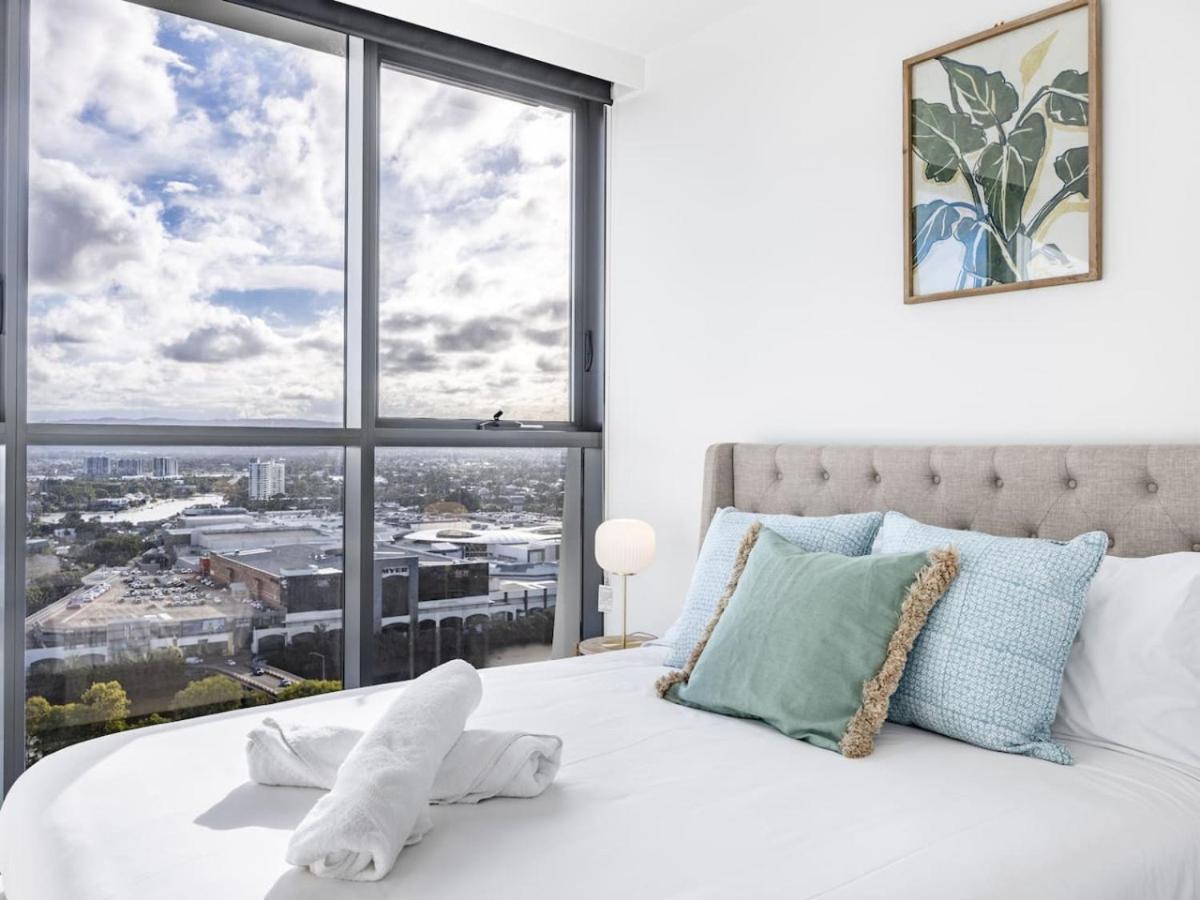 Apartment Walk To 2br Pool Gym Free Carpark