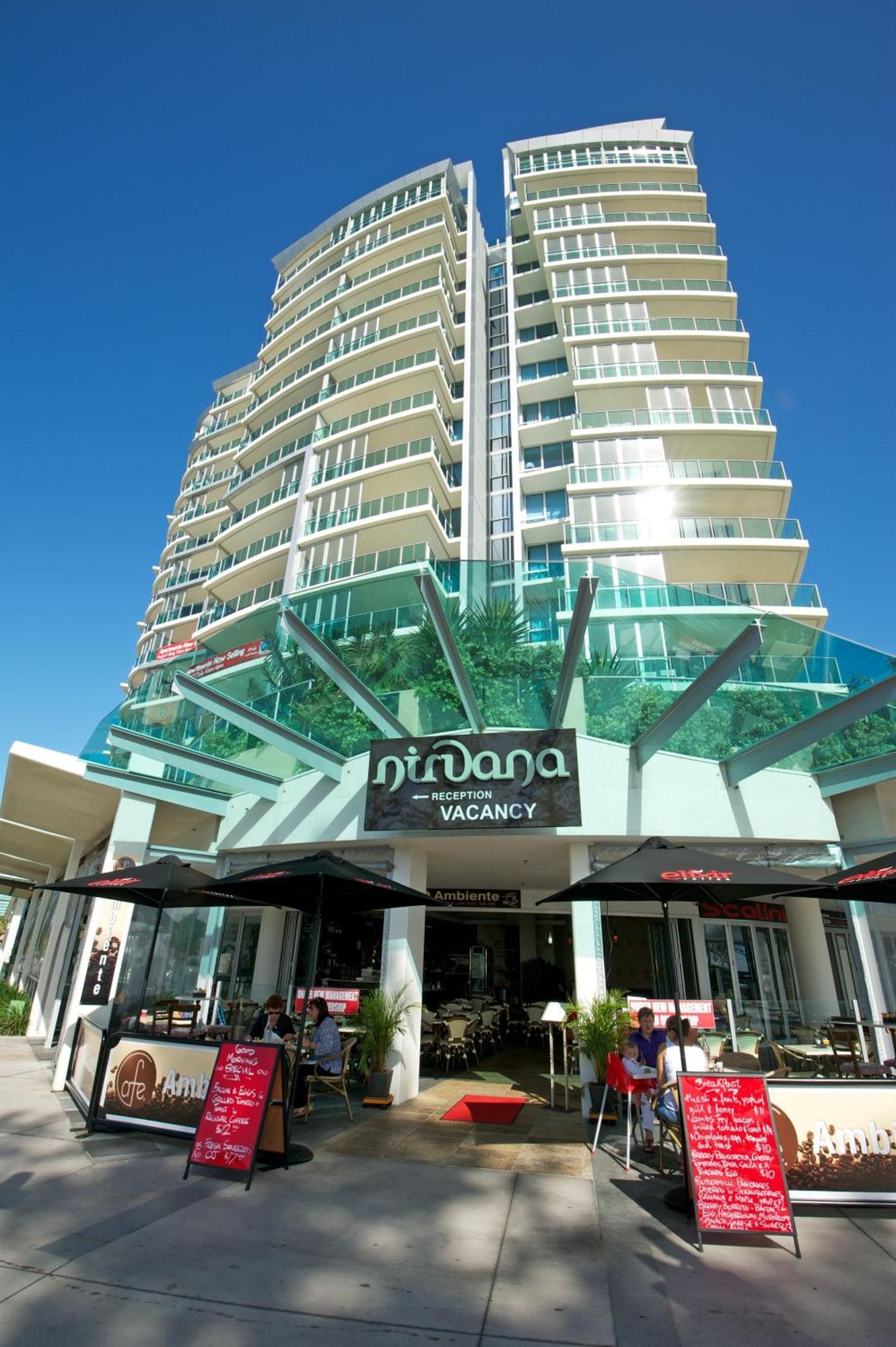Aparthotel Nirvana By The Sea 4*