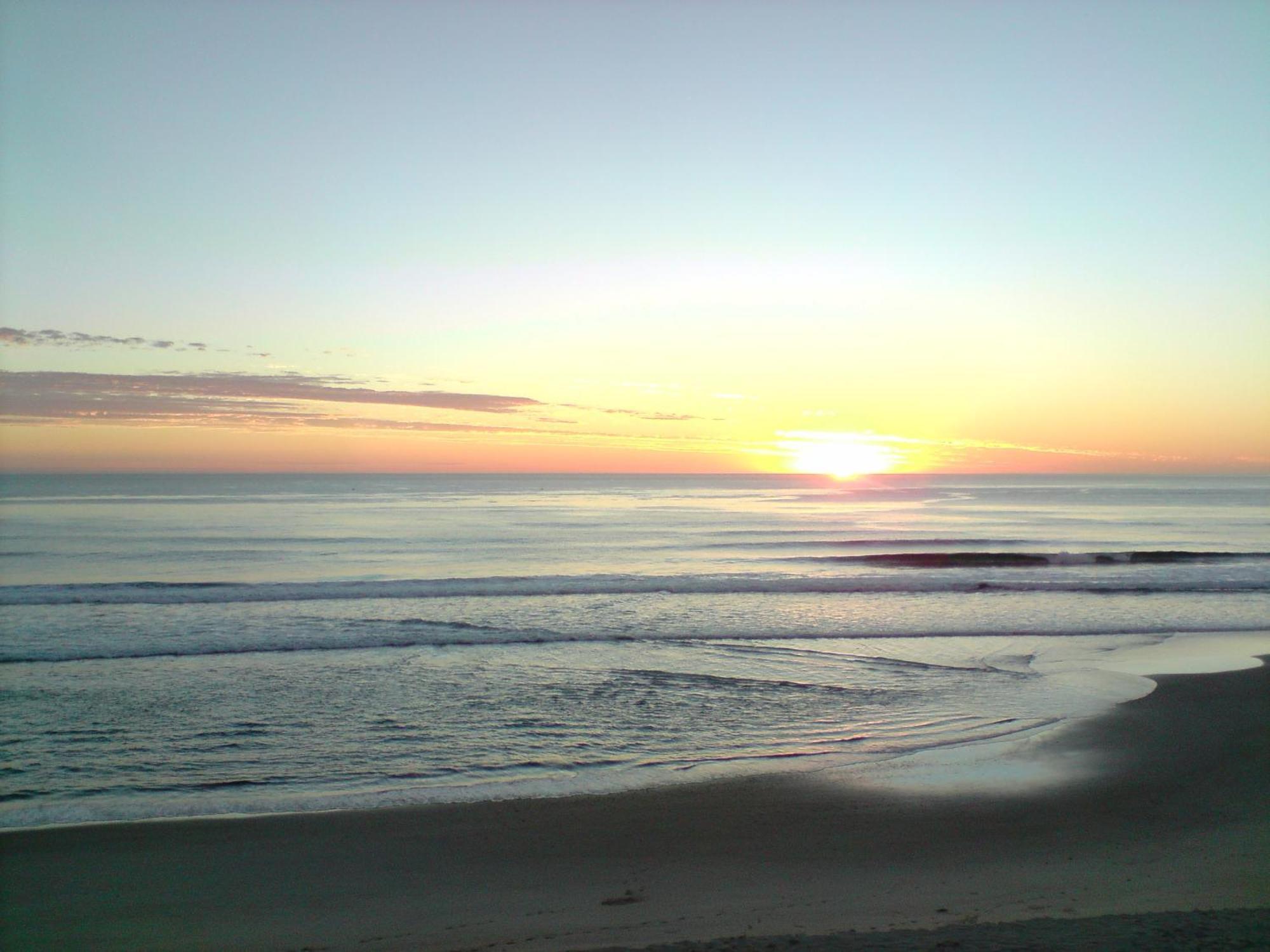 Surfers Horizons 4*