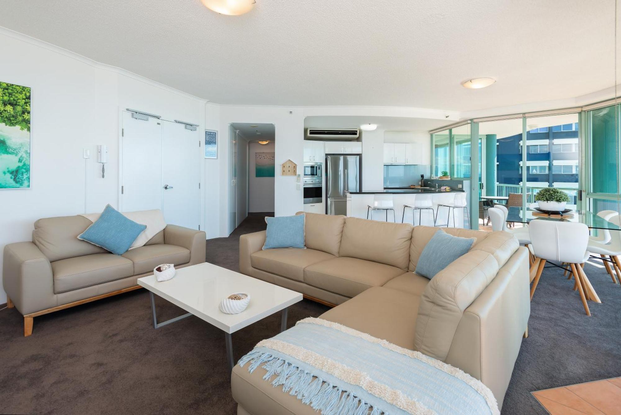 Resort The Waterford On Main Gold Coast